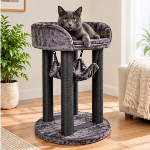 How to choose a cat tree for your home – multi-level cat tree with scratching posts and comfortable resting platforms.